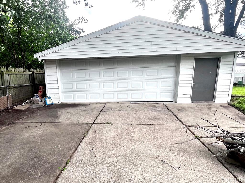 9650 Hamilton Street, Van Buren, MI 48111 — Photo 10