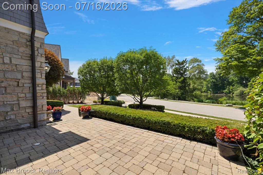 620 Lakeside Drive, Birmingham, MI 48009 — Photo 58