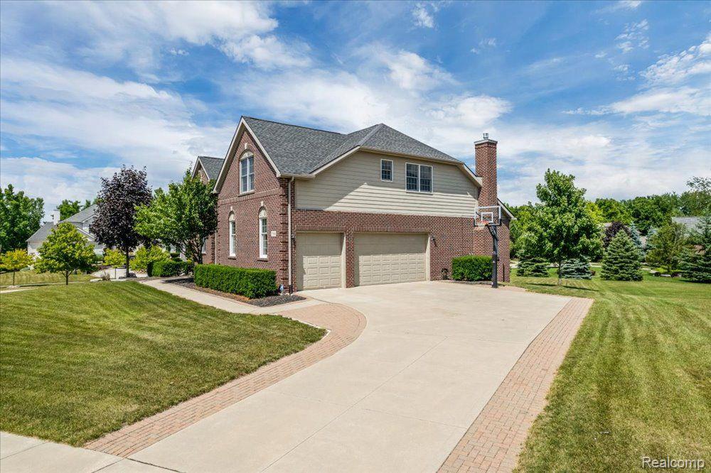 17904 Crestbrook Drive, Northville, MI 48168 — Photo 75