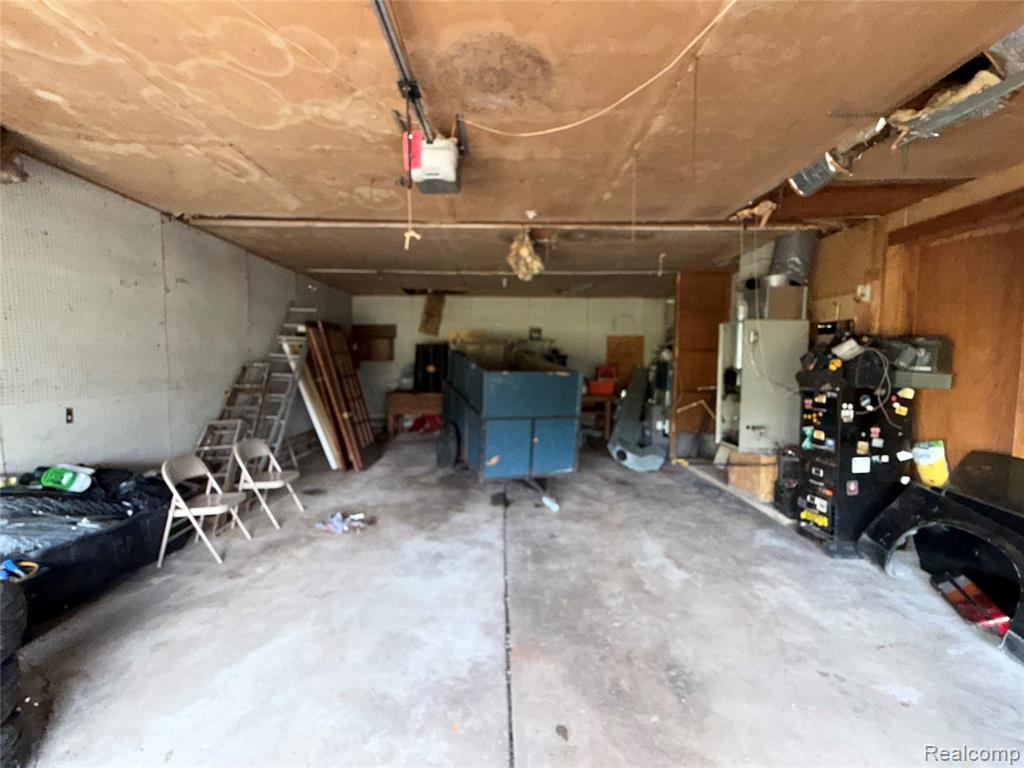 1387 W Princeton Avenue, Flint, MI 48505 — Photo 11