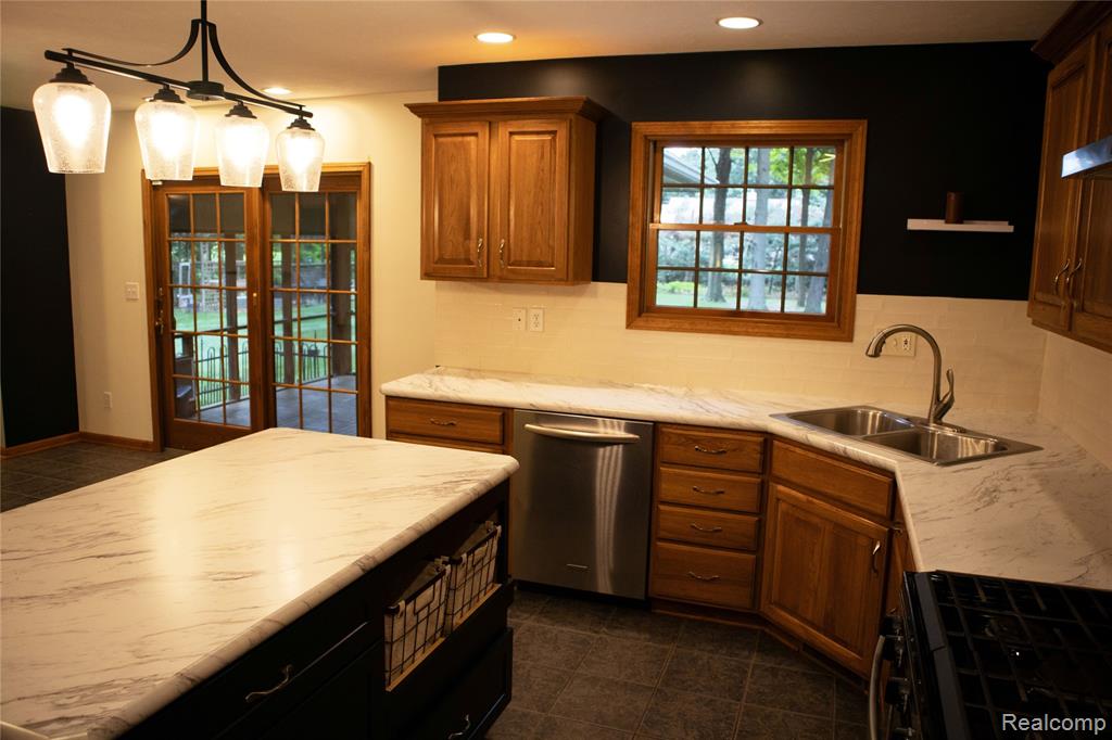 15591 ALANNAH CHRISTINE Drive, Marshall, MI 49068 — Photo 7