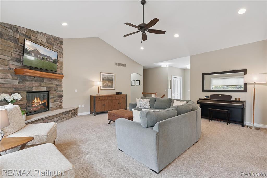 7623 Tipperary Trail, Fenton, MI 48430 — Photo 14