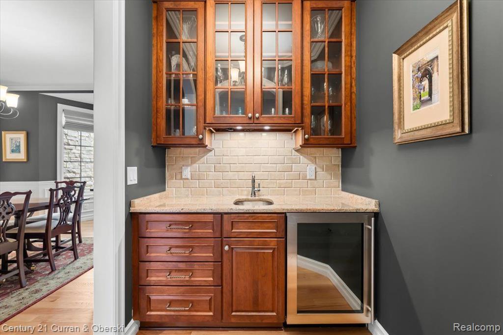 20774 RICHMOND Drive, Northville, MI 48167 — Photo 9