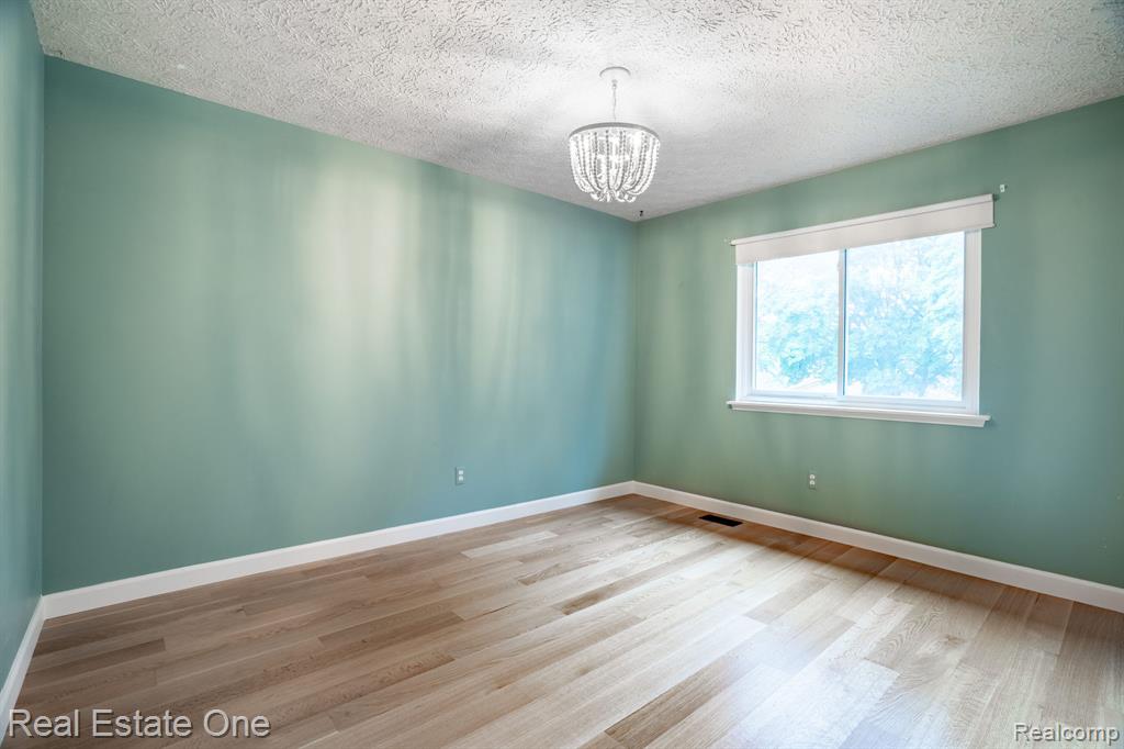 635 RANDALL, Troy, MI 48085 — Photo 28