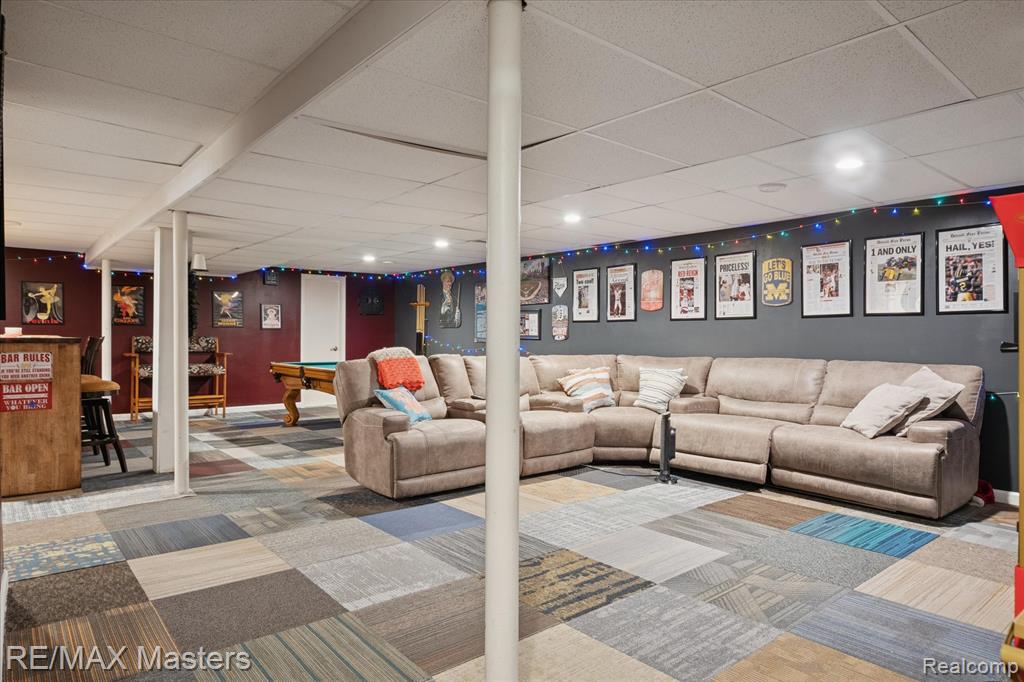 23121 Leighwood Drive, Woodhaven, MI 48183 — Photo 32