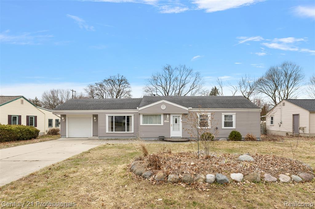 4155 Kempf Street, Waterford, MI 48329 — front exterior