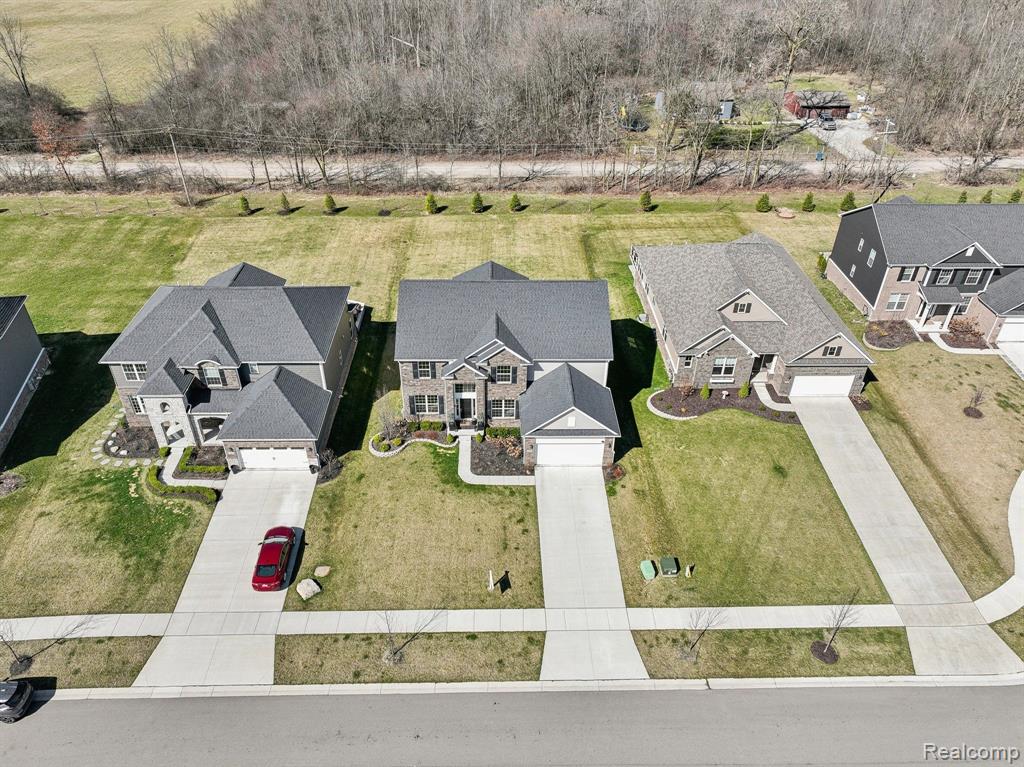 2466 MEADOW HILLS Drive, Ann Arbor, MI 48108 — Photo 61