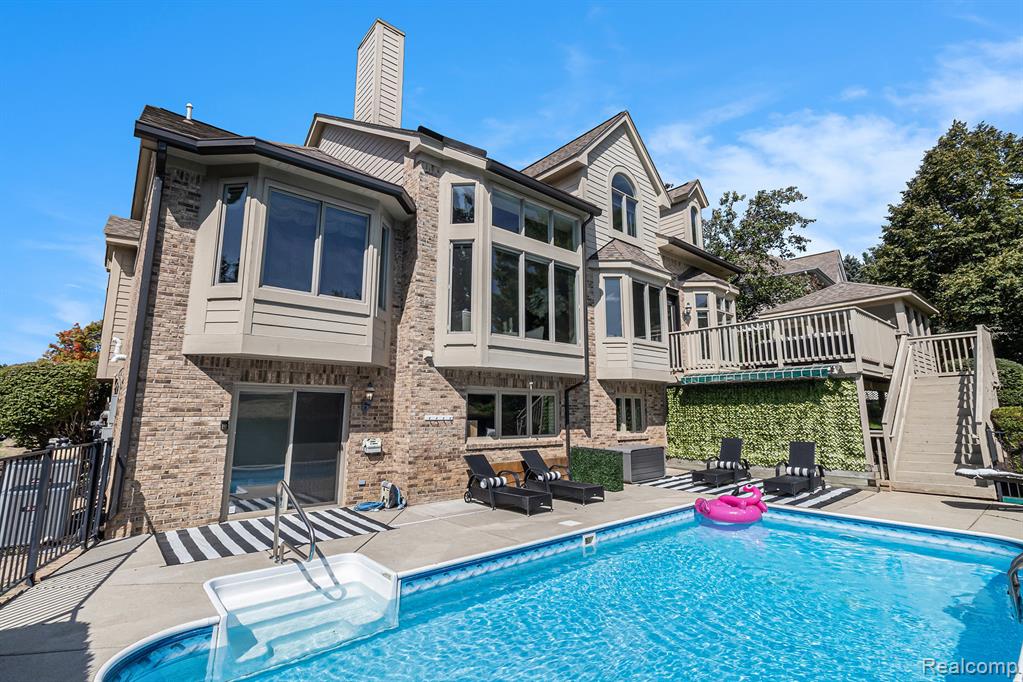 6847 Oakhurst Ridge Road, Clarkston, MI 48348 — Photo 3