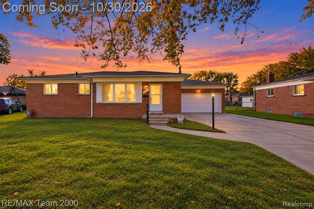 6166 Norborne Avenue, Dearborn Heights, MI 48127