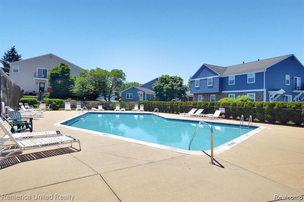 23667 STONEHENGE Boulevard, Novi, MI — Photo 28
