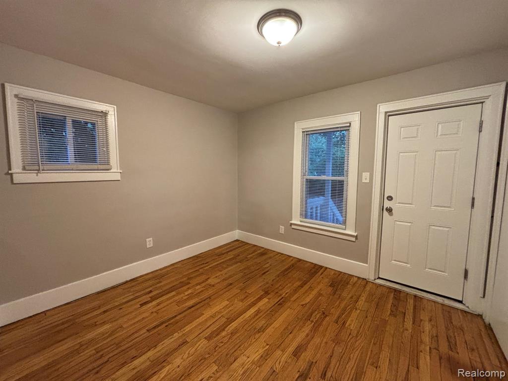 436 E CAMBOURNE Street, Ferndale, MI 48220 — Photo 9