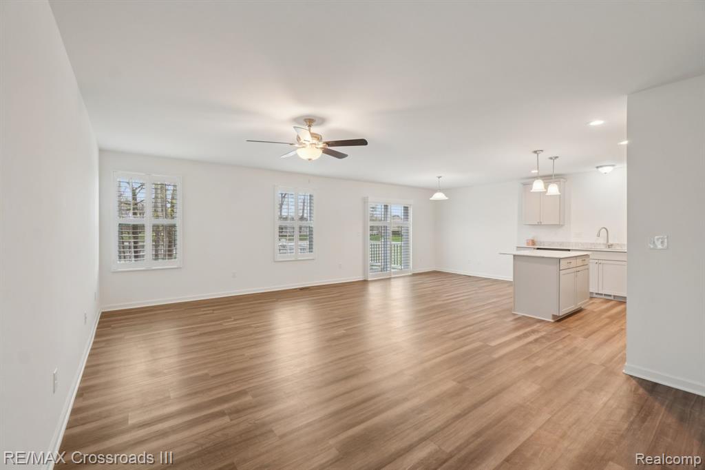 10324 Swan Lake Circle, Ypsilanti, MI 48197 — Photo 6