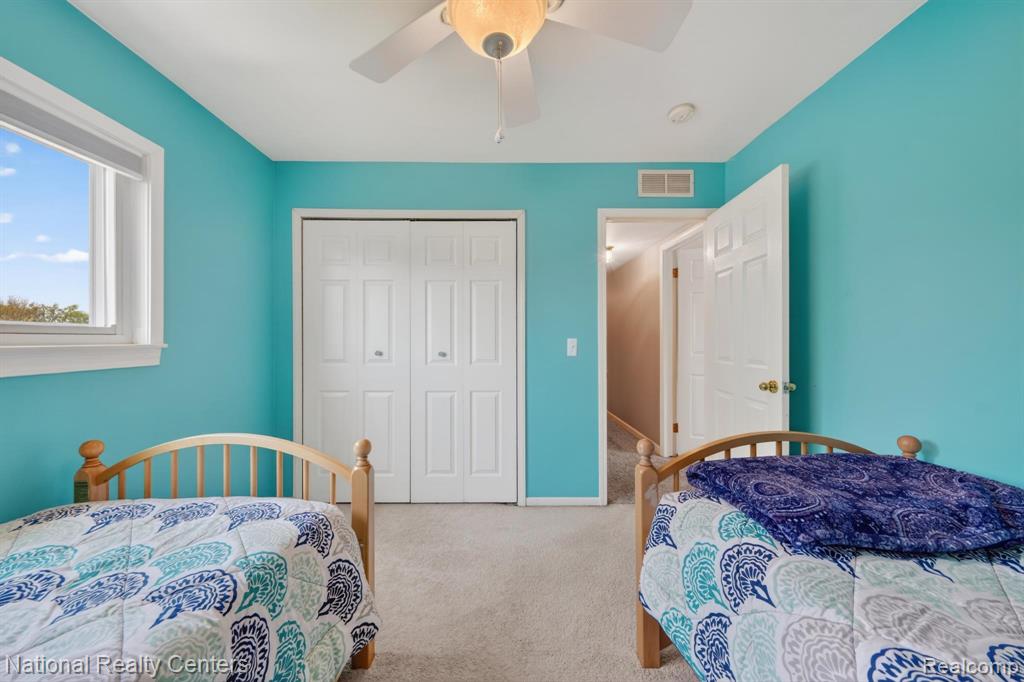 7221 Emerson Drive, Canton, MI 48187 — Photo 31