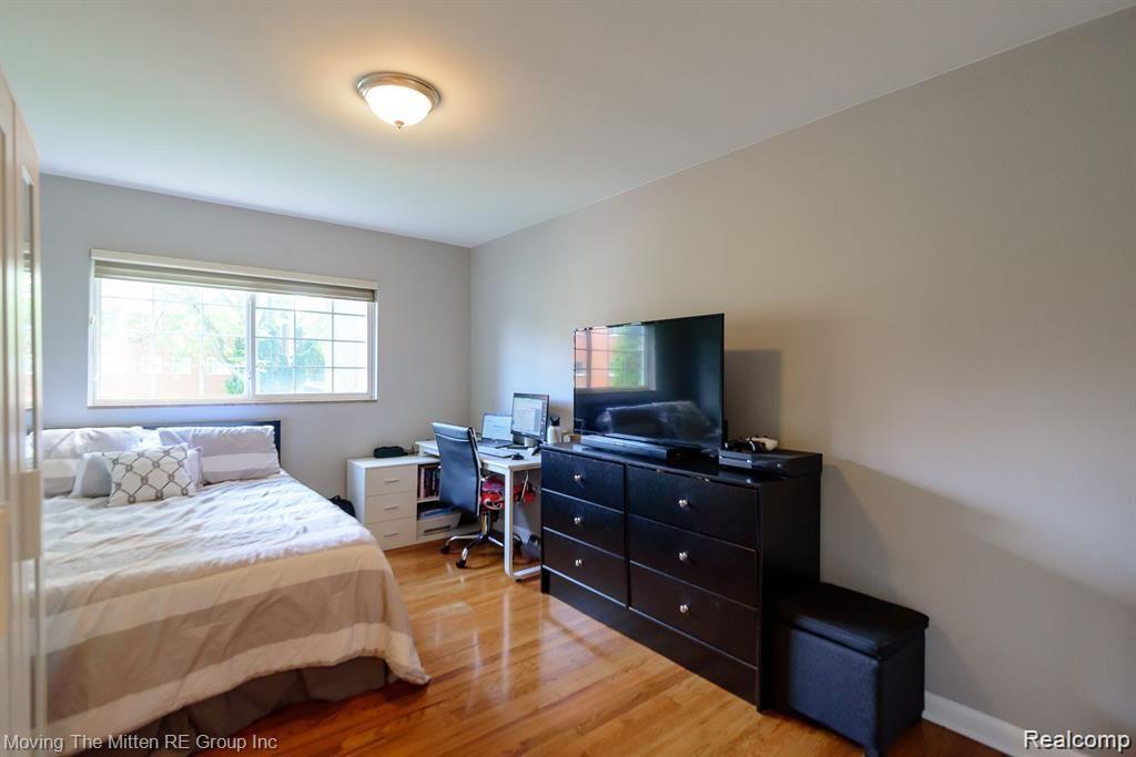 487 N ETON Street, B5, Birmingham, MI 48009 — Photo 27