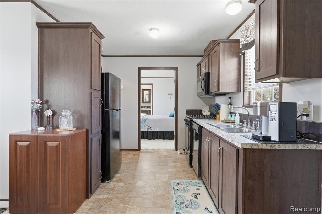 440 Flamingo Street, Rochester Hills, MI 48309 — Photo 15