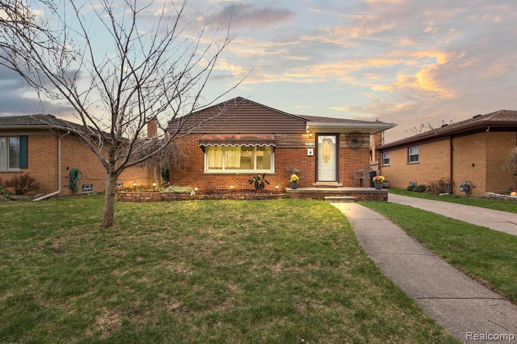 4010 Merrick Street, Dearborn Heights, MI 48125 — front exterior
