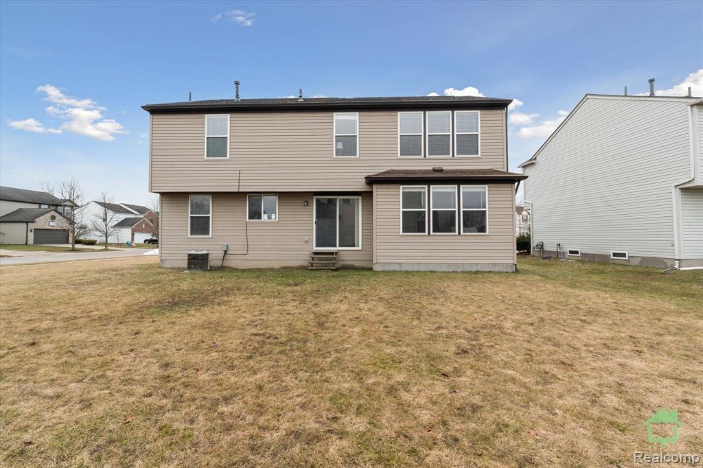 9799 Ravenshire Drive, Ypsilanti, MI 48198 — Photo 48