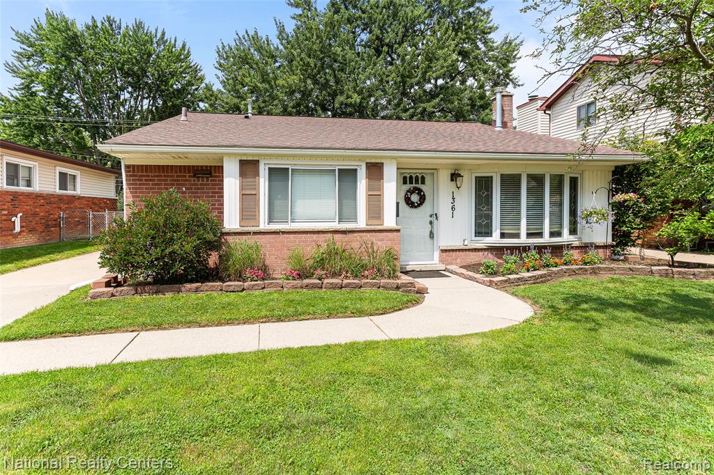 1361 Langley Boulevard, Clawson, MI