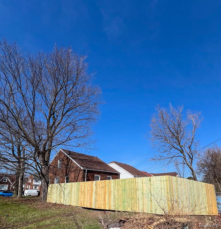 9900 ROBSON Street, Detroit, MI 48227 — Photo 33