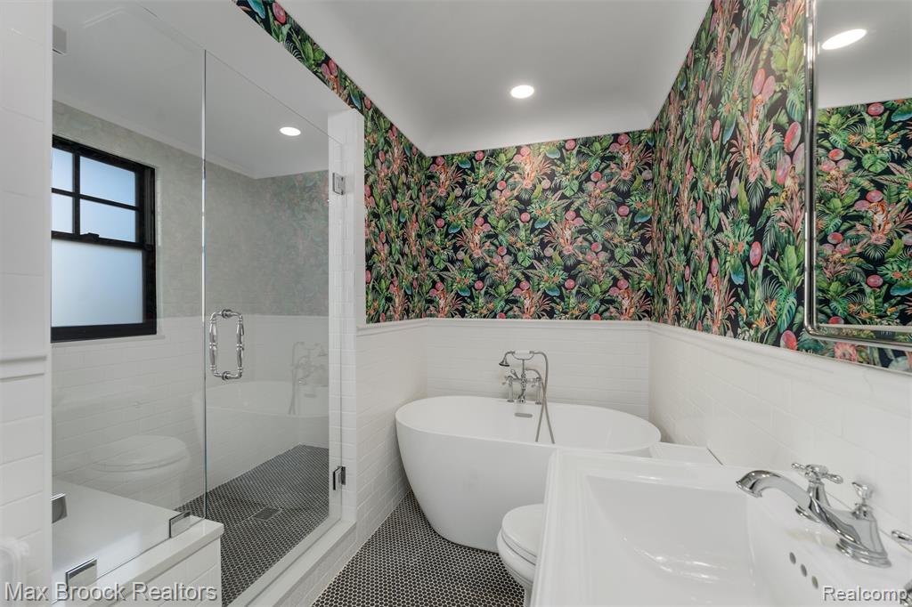 1425 Bedford Road, Grosse Pointe Park, MI 48230 — Photo 38