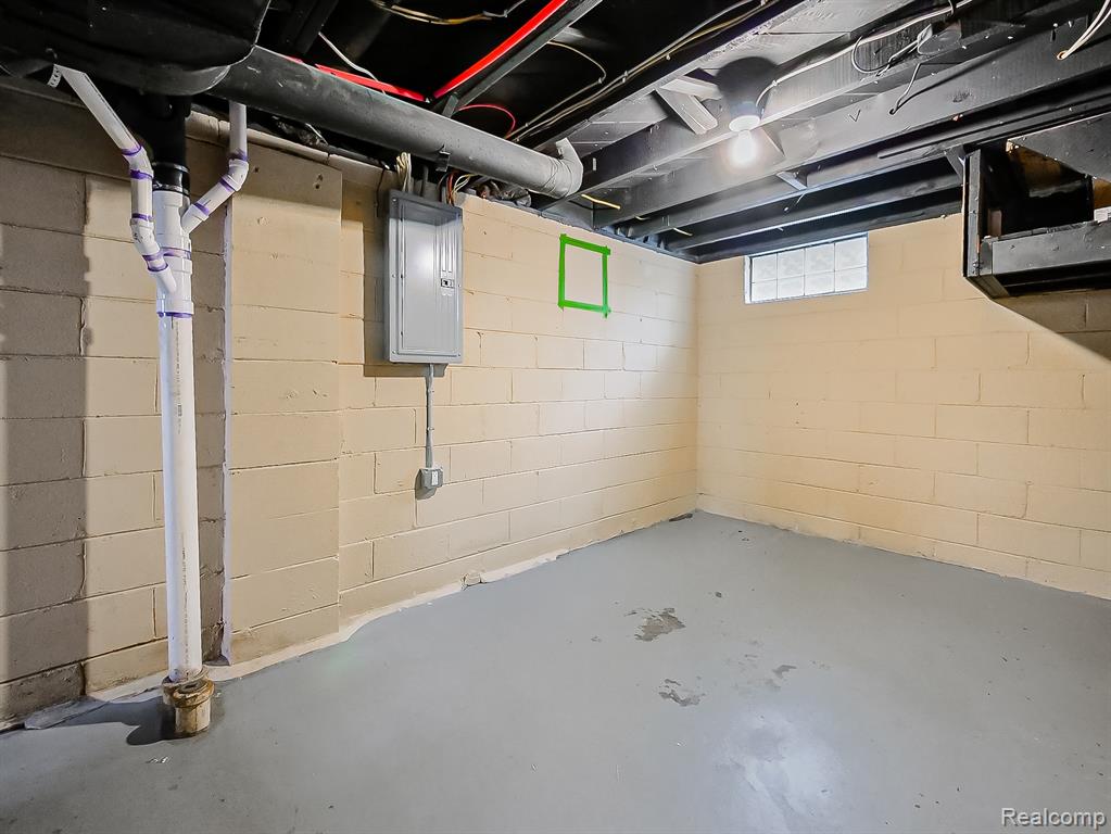 4205 Syracuse Street, Dearborn Heights, MI 48125 — Photo 16