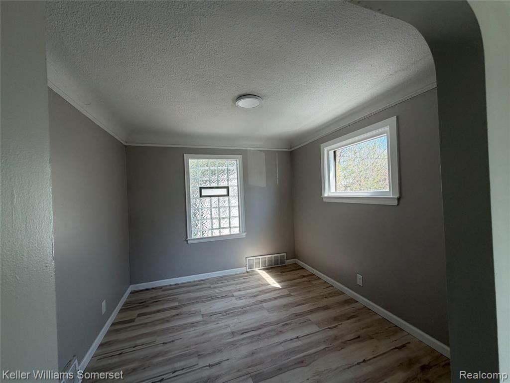 12930 Hayes Street, Detroit, MI 48205 — Photo 22