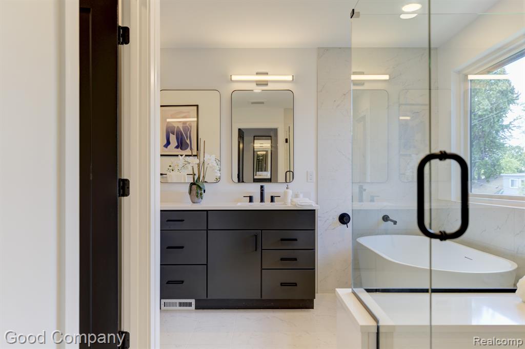 804 Irving Avenue, Royal Oak, MI 48067 — Photo 60