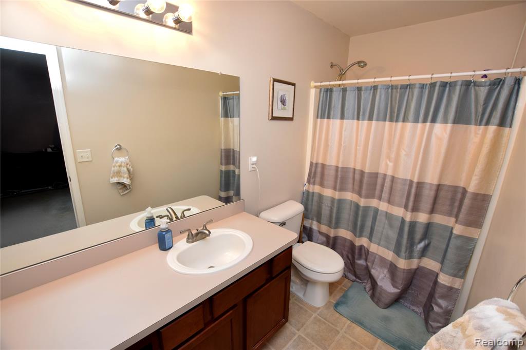 5340 Blossom Lane, Linden, MI 48451 — Photo 12