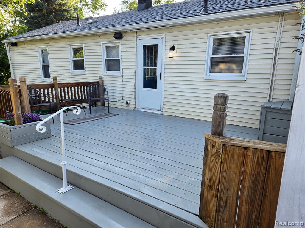 43982 North Avenue, Clinton Twp, MI 48036 — Photo 22