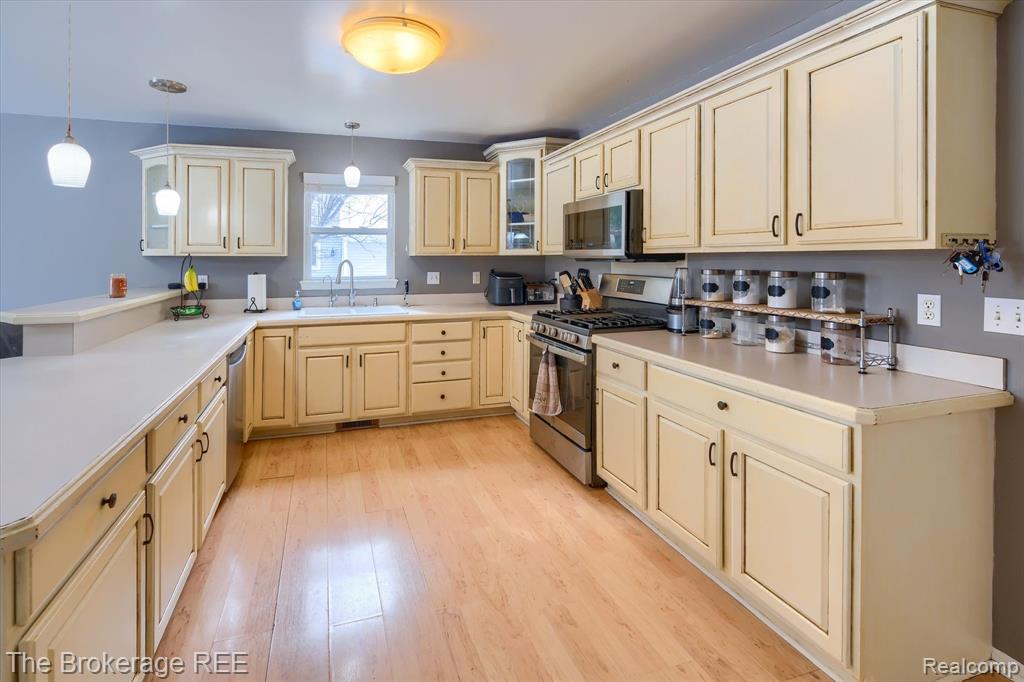 3394 Baltour Drive, Davison, MI 48423 — Photo 17