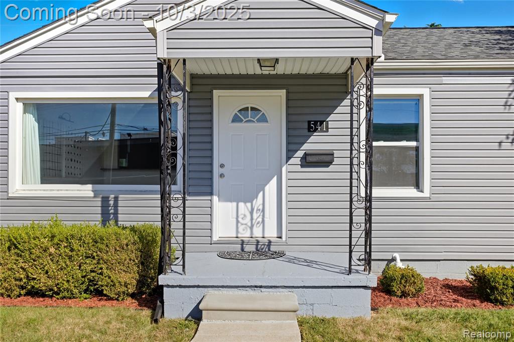 541 E Bennett Avenue, Ferndale, MI 48220 — Photo 26