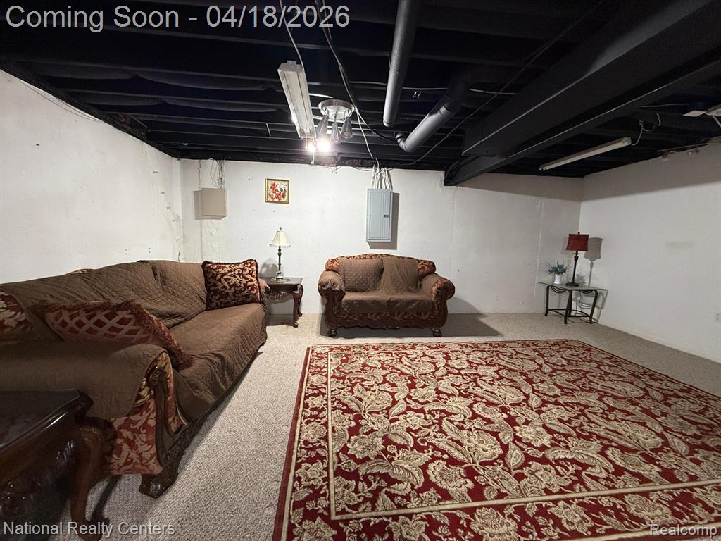 43651 Cherrywood Lane, Canton, MI 48188 — Photo 33