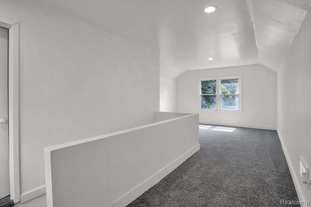20116 Greydale Avenue, Detroit, MI 48219 — Photo 13