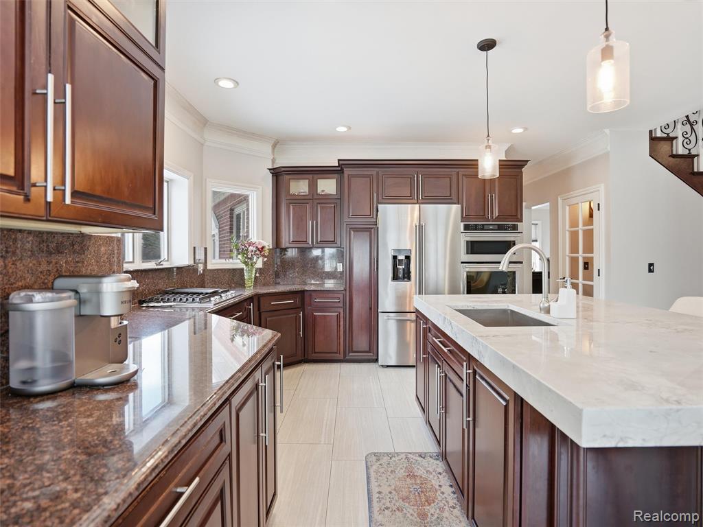 54465 Birchfield Drive E, Shelby Twp, MI 48316 — Photo 29