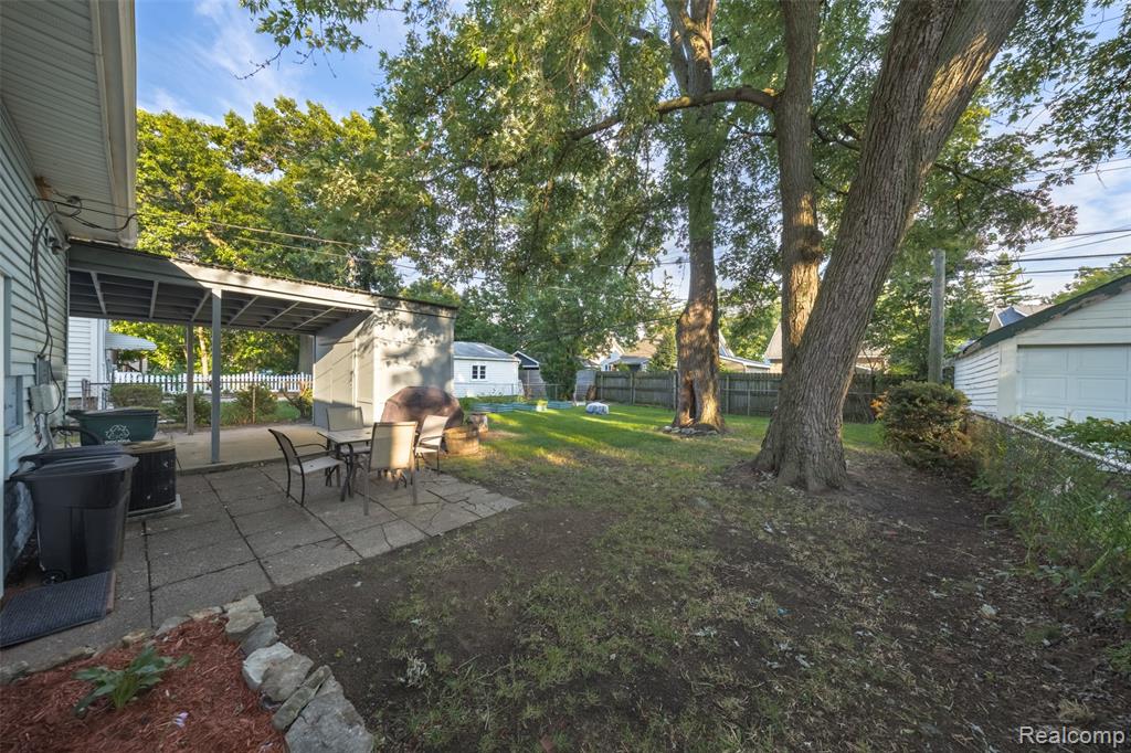 421 W Troy Street, Ferndale, MI 48220 — Photo 34
