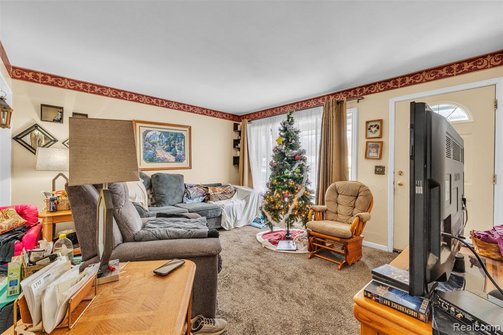 47349 Nita Drive, Shelby Twp, MI 48317 — Photo 9