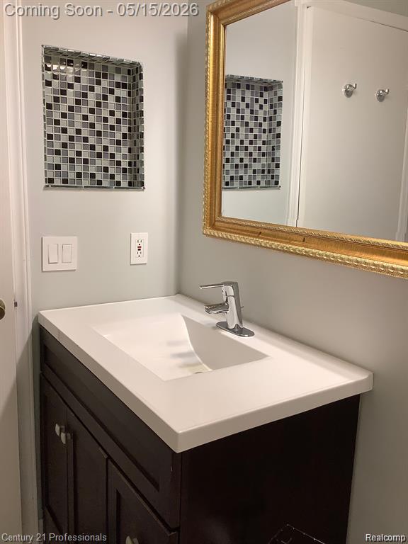 1646 Heritage Drive, Canton, MI 48188 — Photo 8