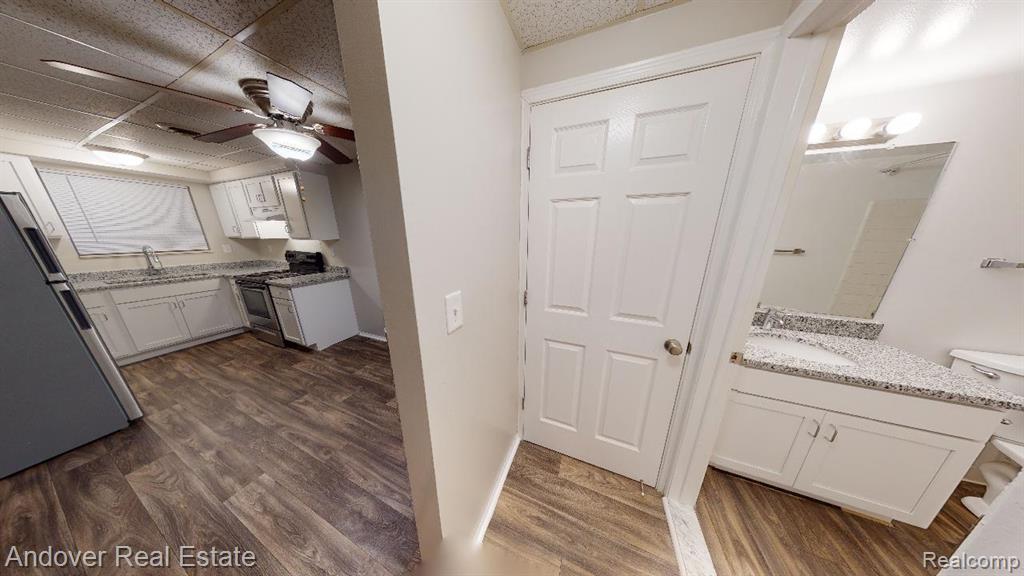 535 PONTIAC Street, Oxford, MI 48371 — Photo 5