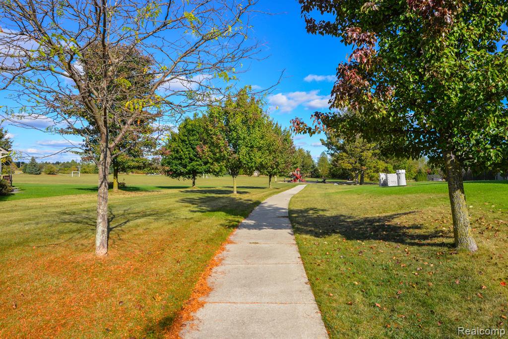 58799 CARRIAGE Lane, South Lyon, MI 48178 — Photo 42