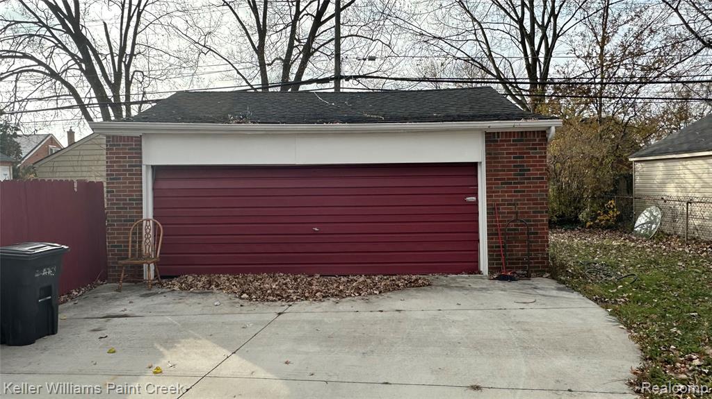 20616 Beaufait Street, Harper Woods, MI 48225 — Photo 26