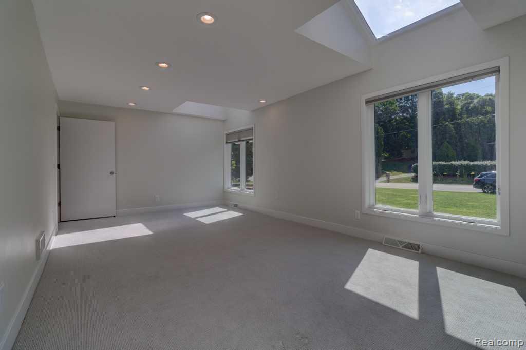 2973 Thorncrest Drive SE, Grand Rapids, MI 49546 — Photo 33