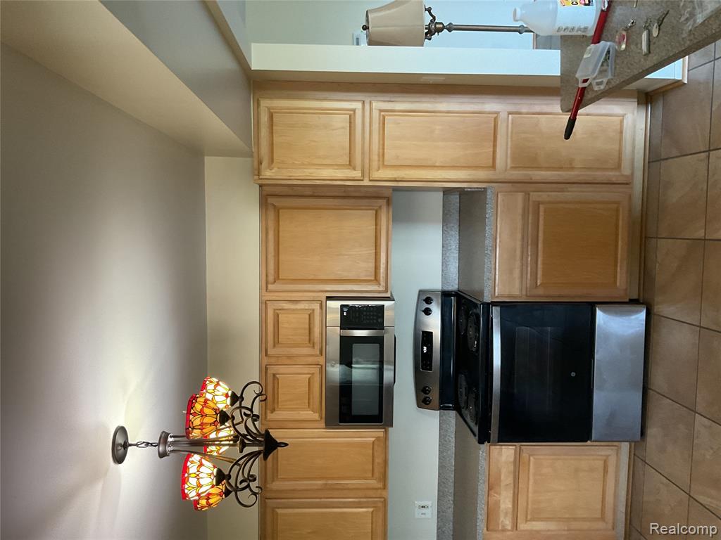 6103 Orchard Lake Road, 203, West Bloomfield, MI — Photo 29