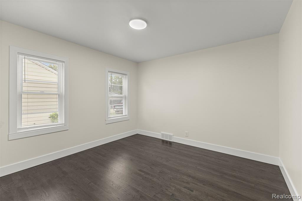 836 Garden Street, Garden City, MI — Photo 27