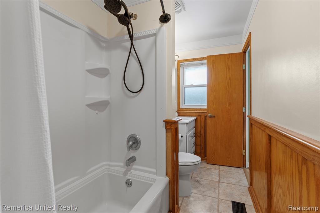569 Lyon Boulevard, South Lyon, MI 48178 — Photo 18