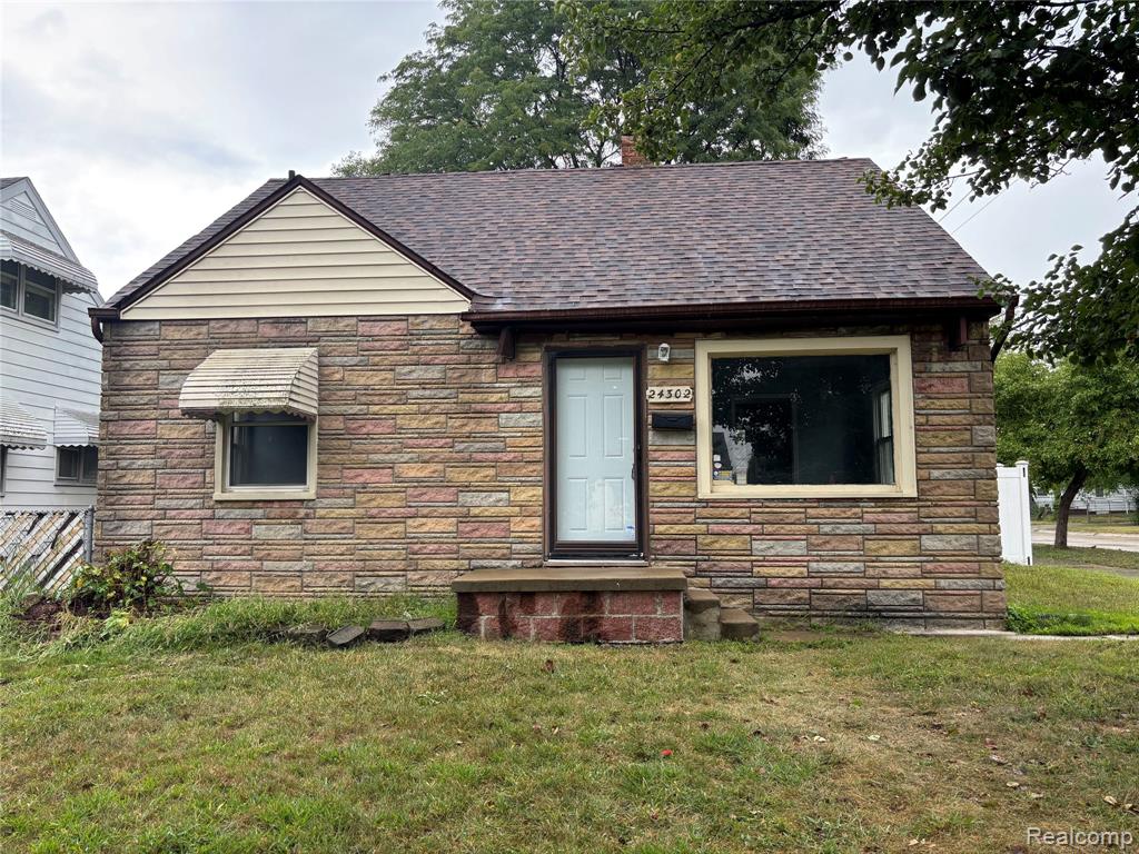 24302 Lehigh Street, Dearborn Heights, MI 48125