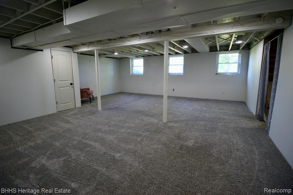 4201 N Burkhart Road, Howell, MI 48855 — Photo 26