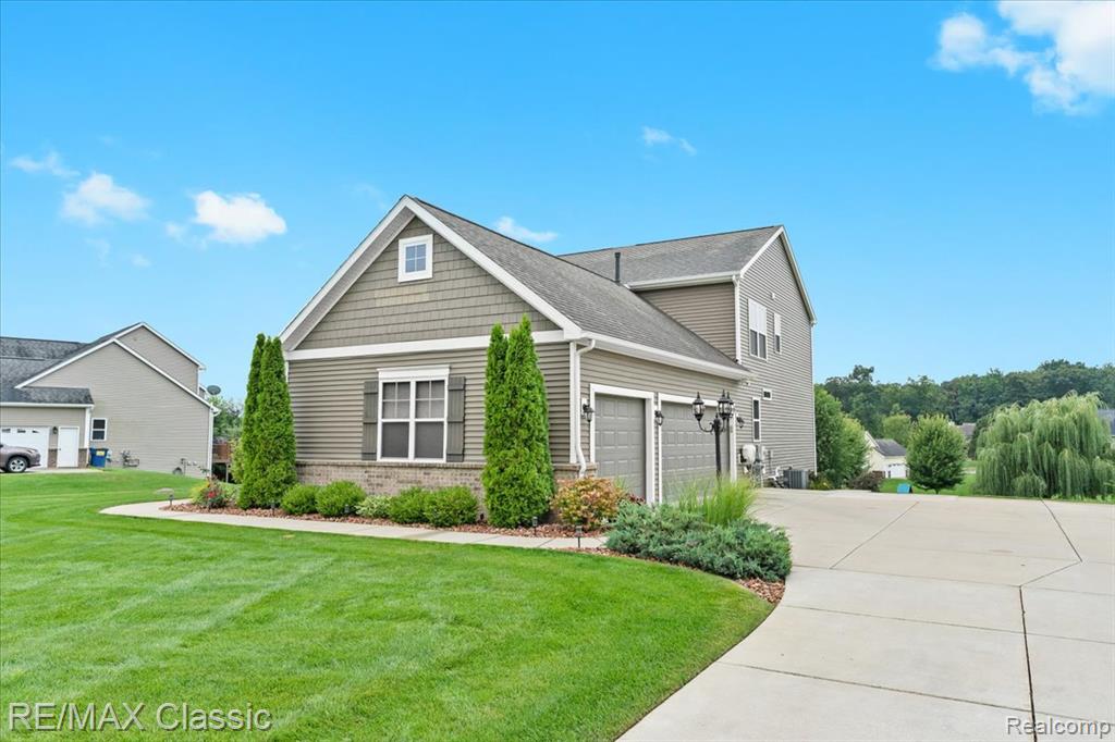 7803 Tipperary Trail, Fenton, MI 48430 — Photo 4