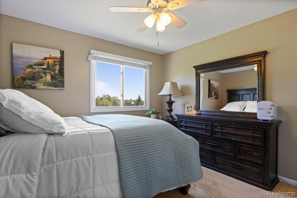 8978 WOODLORE SOUTH Drive, Plymouth, MI 48170 — Photo 22