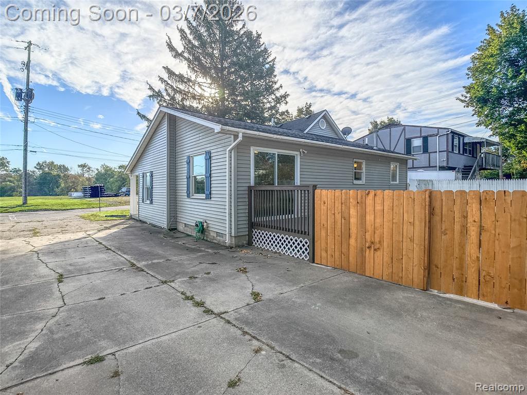 405 Lincoln Street, Fenton, MI 48430 — Photo 58