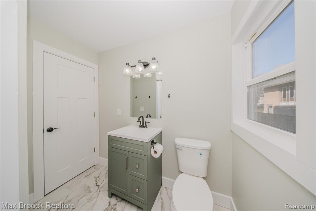 2813 Kipling Avenue, Berkley, MI 48072 — Photo 13
